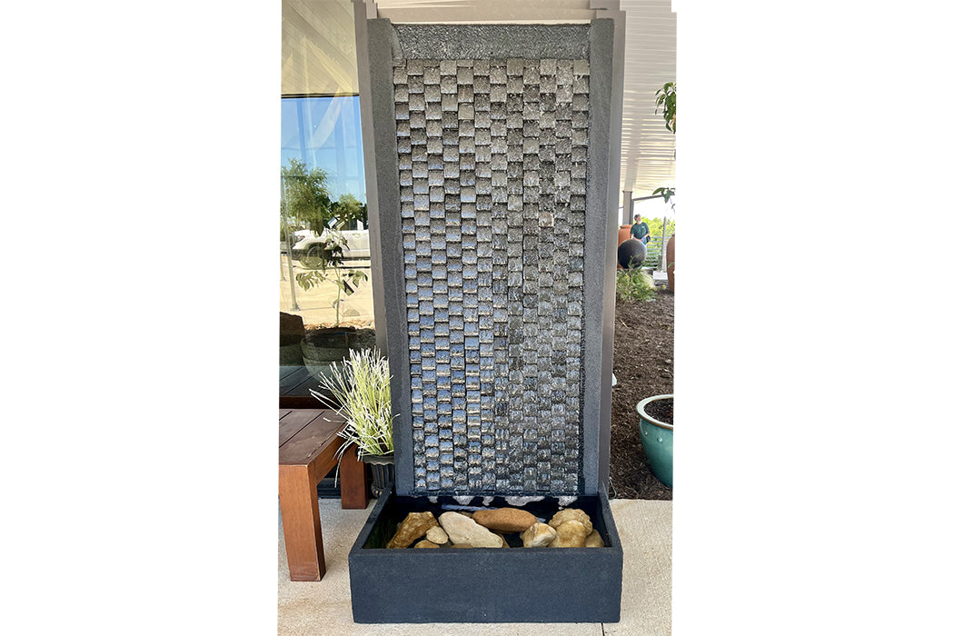 Wall-Mounted Decorative Fountain gray