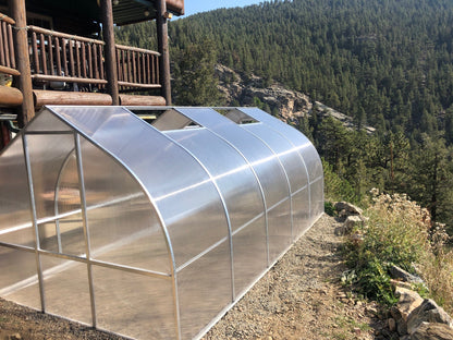 Riga 5 Polycarbonate Greenhouse in Mountains