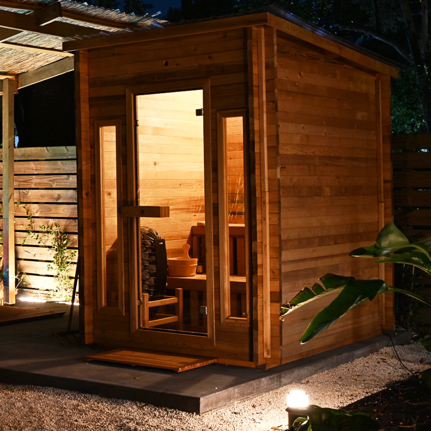 Cabin Outdoor Sauna - 4 Person w/ Harvia KIP 8kW Heater