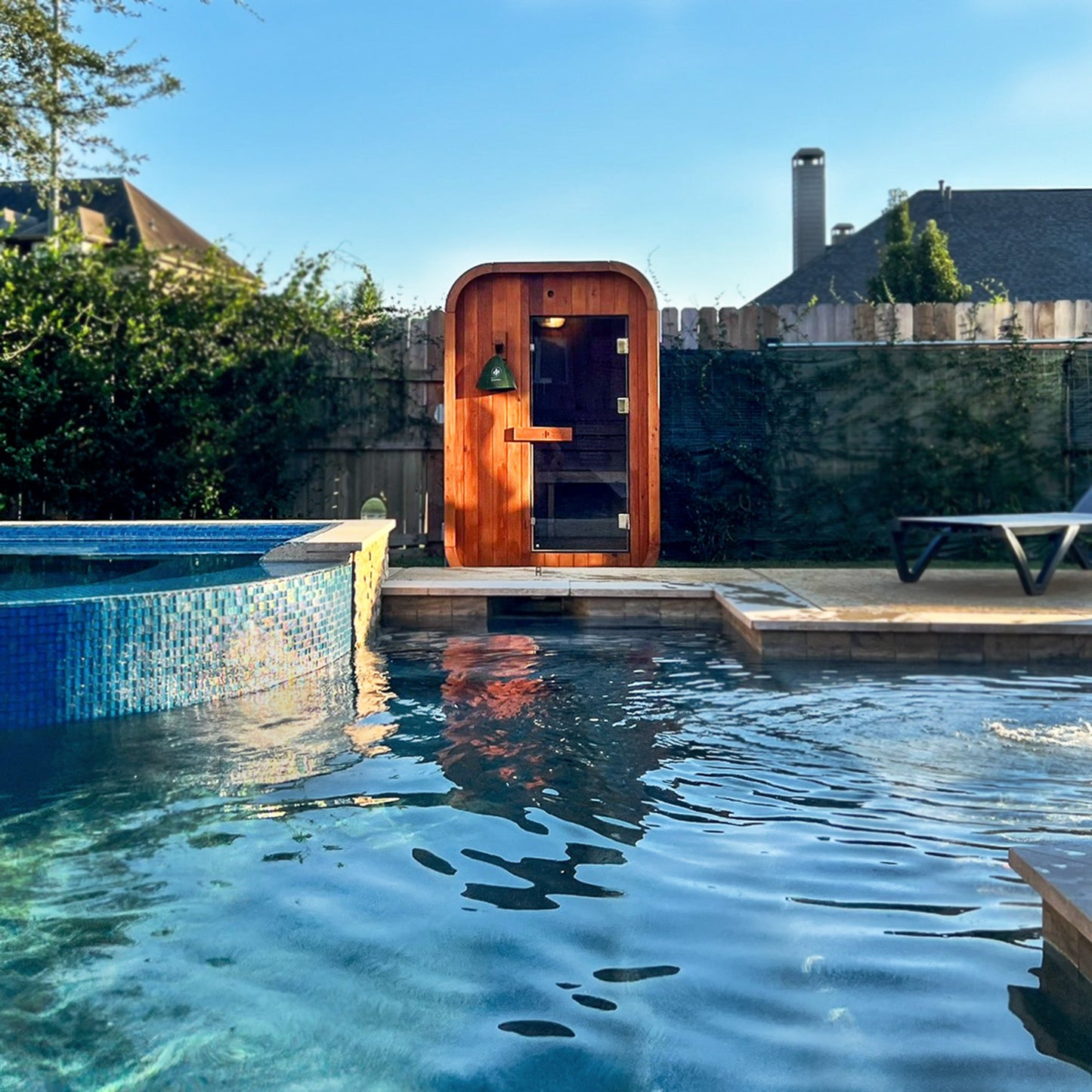 Duo Outdoor Sauna - 2 Person w/ Harvia KIP 8kW Heater