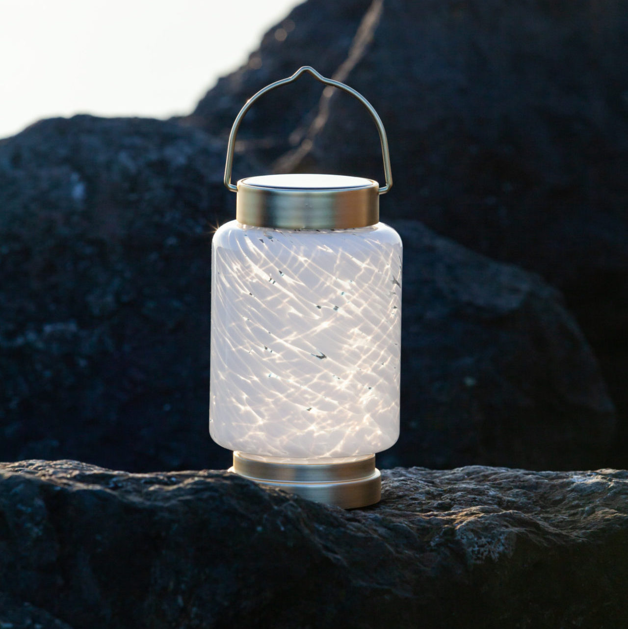 outdoor lantern solar 