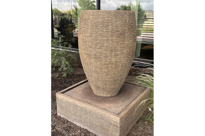 Cigar Modern Water Feature
