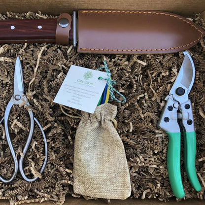 Ultimate Garden Gift Box -  4 Garden Tool Set  (Hori Hori, Pruners, Garden Snips and Garden Tool Sharpeners)  Tool Kit